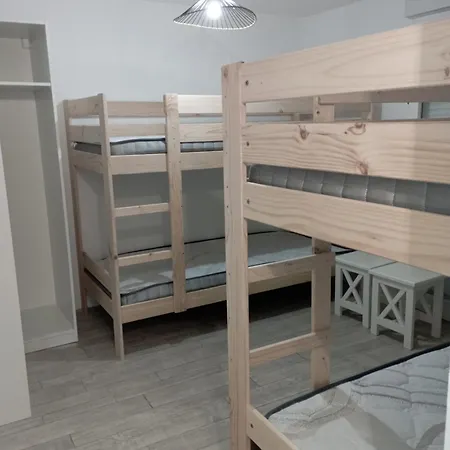 Maison 6 Personnes Refaite A Neuf Dans Avec Piscine Proche Plage *