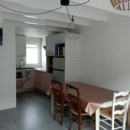 Casa vacanze Maison 6 Personnes Refaite A Neuf Dans Avec Piscine Proche Plage *