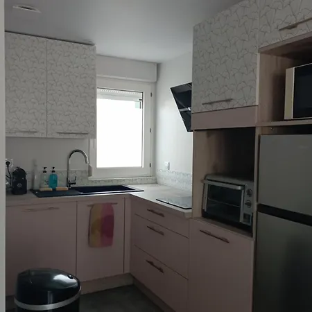 Maison 6 Personnes Refaite A Neuf Dans Avec Piscine Proche Plage *